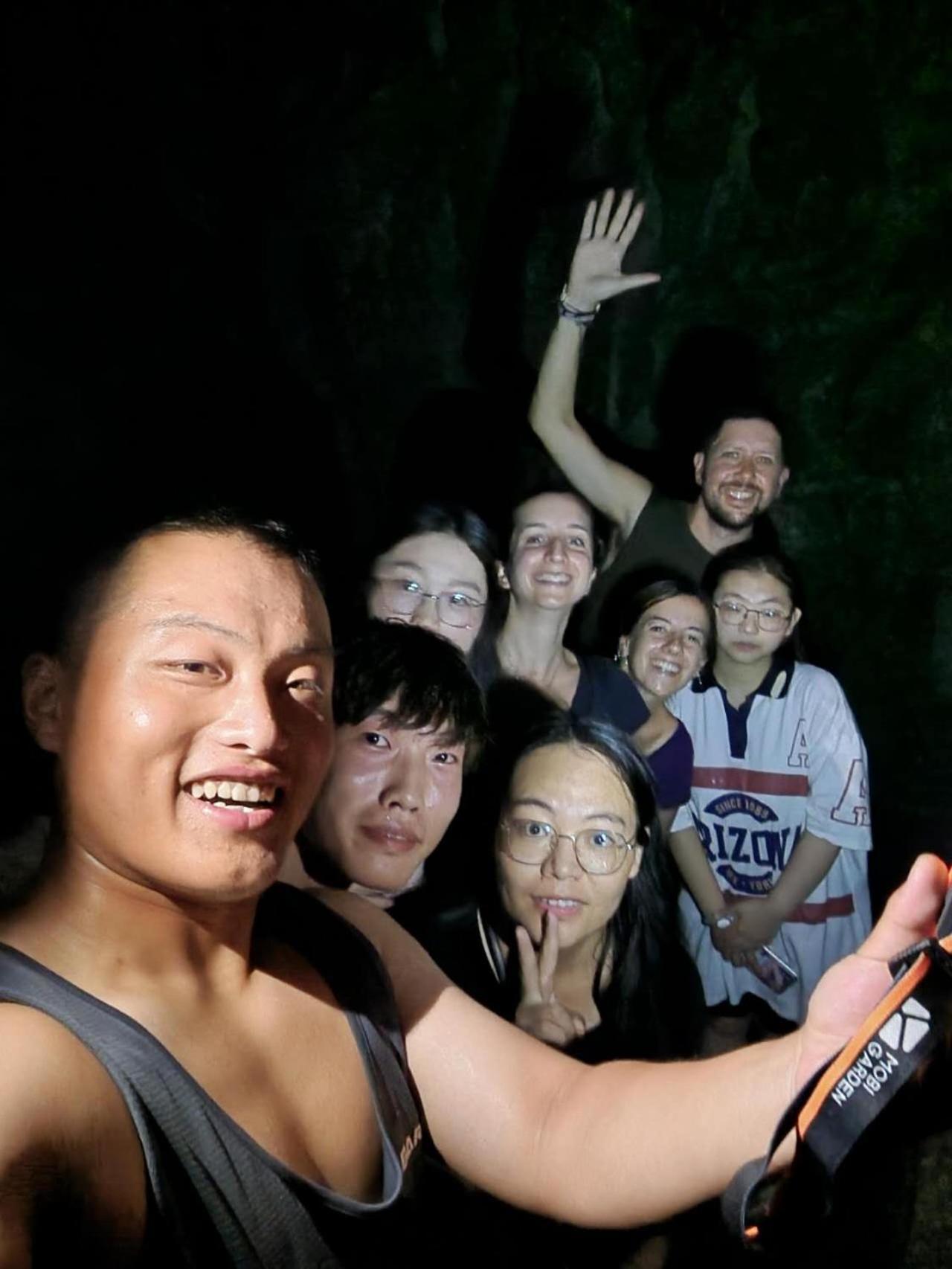 Zhangjiajie Cloud Youth Hostel Buitenkant foto
